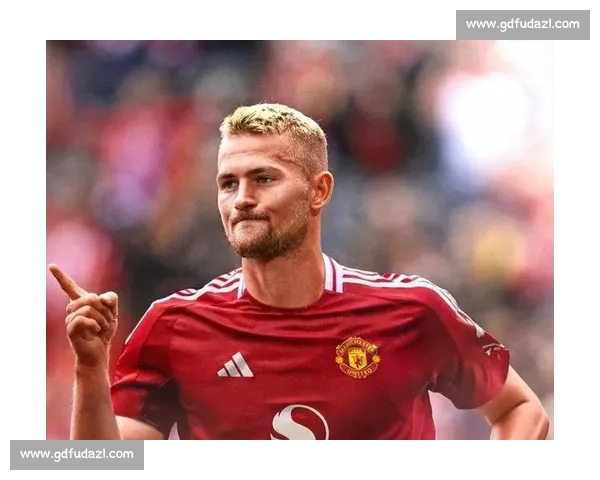 前教练揭秘库尼亚:训练赛输球会暴怒的 “胜负魔”,曼联新核的冠军 DNA 前教练揭秘库尼亚:训练赛输球会暴怒的 “胜负魔”,曼联新核的冠军 DNA