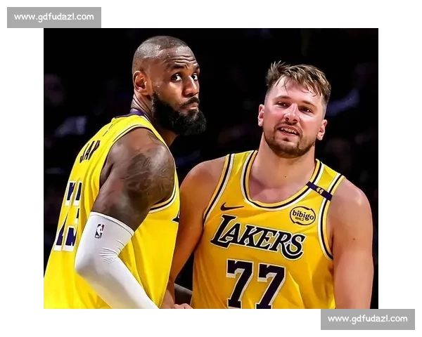 顶薪拒降!詹姆斯铁心离队,湖人重建东契奇时代开启 顶薪拒降!詹姆斯铁心离队,湖人重建东契奇时代开启