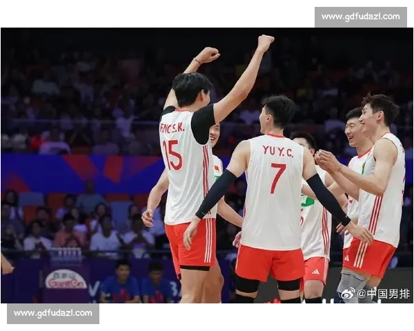 西安曲江竞技中心 1500 上演巅峰对决！中国男排鏖战土耳其男排