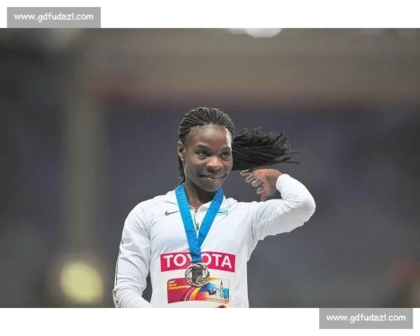 秘鲁混血少女归化日本创纪录！400 米 51 秒 71 改写日本田径史